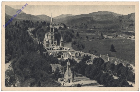 Lourdes, La Basilique