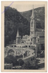 Lourdes, La Basilique