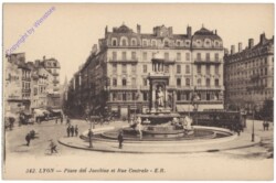 Lyon, Place des Jacobins et Rue Centrale