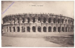ak155933 Nimes, Les Arenes