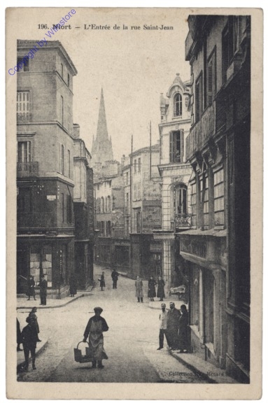 Niort, L'Entree de la rue Saint-Jean