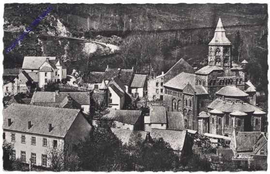 Orcival, Vue generale