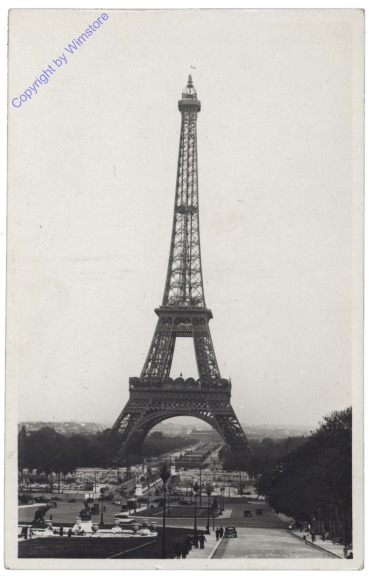 ak156057 Paris, La Tour Eiffel