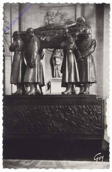 Paris, Le Tombeau du Marechal Foch aux Invalides