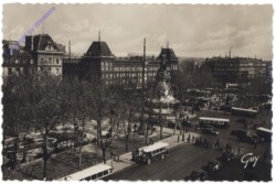 ak156472 Paris, La Place de la Republique