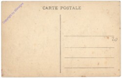 ak156521a Peronne, Un Coin de la Grande Place