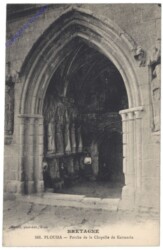 ak156528 Plouha, Porche de la Chapelle de Kermaria