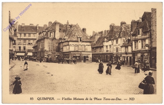 ak156543 Quimper, Vieilles Maisons de la Place Terre-au-Duc