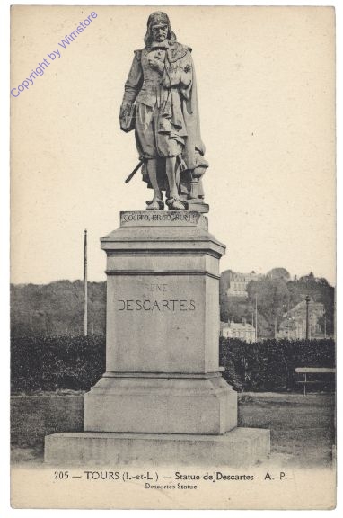 Tours, Statue de Descartes