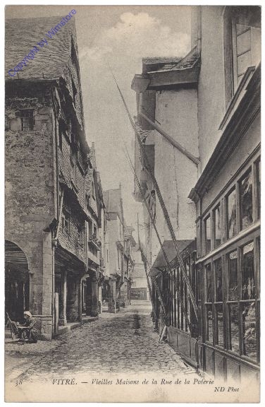 Vitre, Vieilles Maisons de la Rue de la Poterie