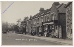 New York: London Road, Riverhead