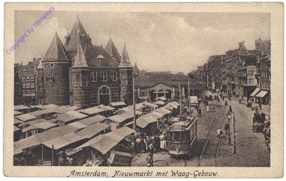 Amsterdam, Nieuwmarkt met Waag-Gebouw