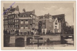 Amsterdam, Brug over het Rokin
