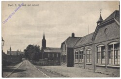 ak158064 Axel, R.K. kerk met school