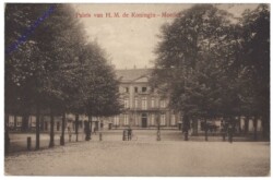 ak158229 Den Haag, Paleis van H.M. de Koningin