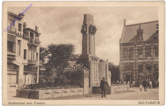 Hilversum, Kerkstraat met Fontein