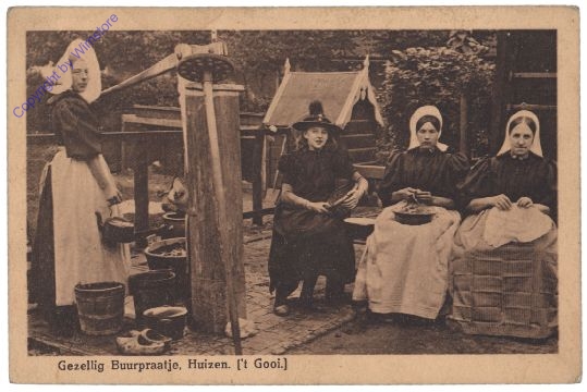 Huizen, Gezellig Buurpraatje