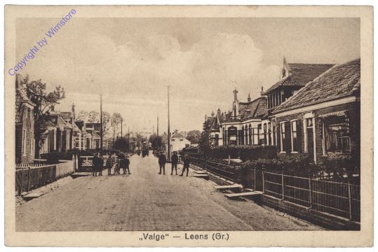 Leens, Valge