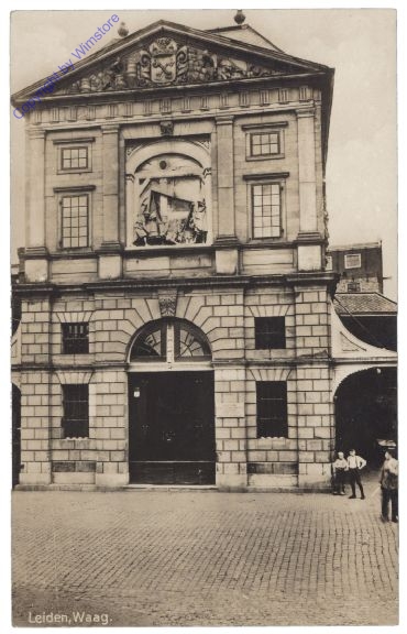 Leiden, Waag
