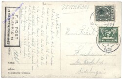 Staphorst, Bij de voordeur