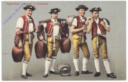 ak159065_1 Allgemein, Toggenburg - Sennen in Volltracht