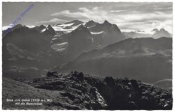 Bern, Blick vom Giebel auf die Berneralpen