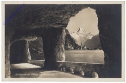 Brunnen, Axenstrasse mit Flüelen und Bristenstock