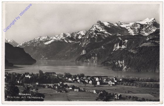 Brunnen, Urnersee mit Urirotstock