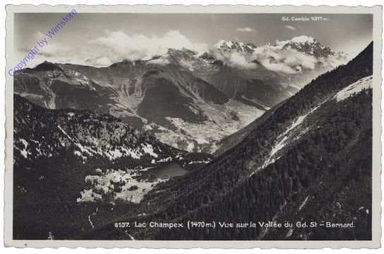 Champex-Lac, Vue sur la Vallee du Gd. St-Bernard
