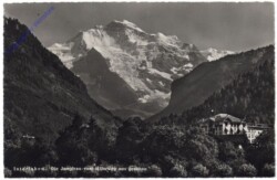 Interlaken, Die Jungfrau vom Höheweg aus gesehen