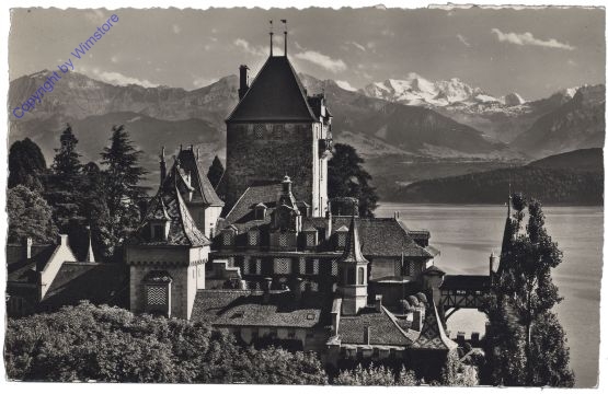 Oberhofen am Thunersee, Schloss mit Blümlisalp