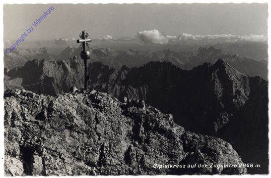 Grainau, Gipfelkreuz auf der Zugspitze