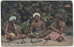 ak161665 Ceylon, Snake Charmers