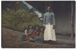 ak161676 Wuga, Christenfamilie