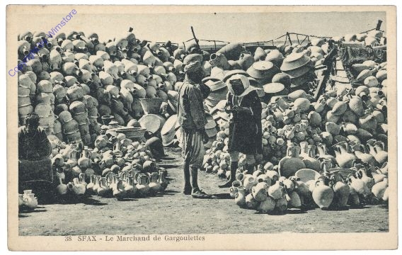 ak161747 Tunis, Sfax, Le Marchand de Gargoulettes