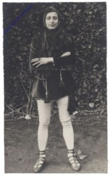 Kostümiert