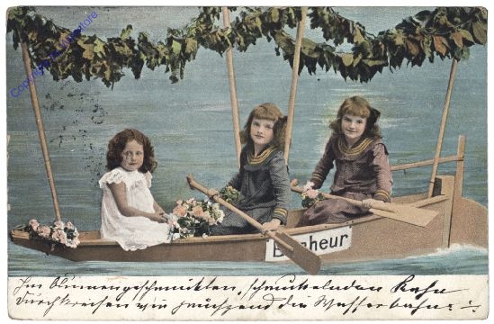 Mädchen im Boot