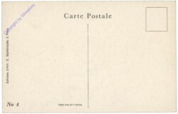 Il est ... mignon, le chef de gare!