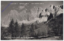 Dachstein, Blick gegen die Dachstein Südwände mit Südwand-Hütte