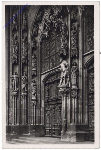Ulm, Münster, Hauptportal mit Schmerzensmann von Multscher