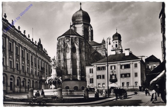 ak163843 Passau, Residenzplatz