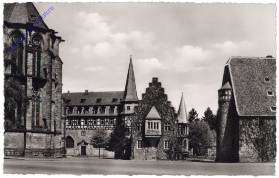 Mahrburg, Deutsch-Ordenshaus