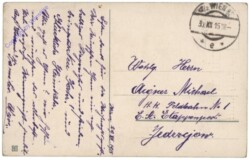 Fahnen und Tafel mit "Treue Grüße"