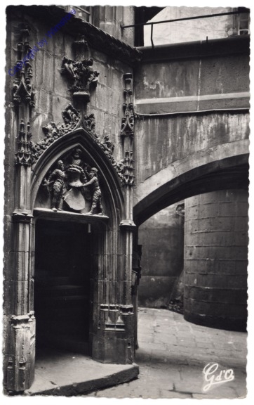Clermont-Ferrand, Hotel de Savaron