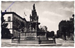 Clermont-Ferrand, Fontaine d'Amboise en pierre de Volvic