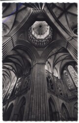 Coutances, Encorbellement de la Tour centrale