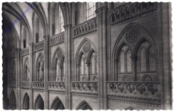 Coutances, Triforium de la Grande Nef