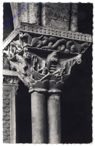 Moissac, Chapiteaux