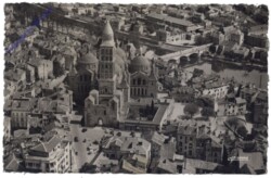 Pericueux, La Cathedrale Saint-Front