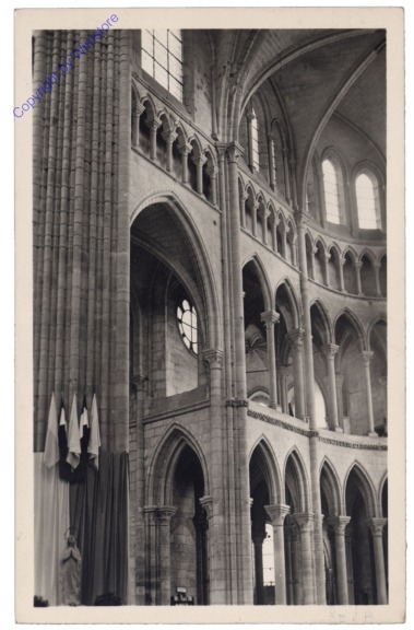 ak164351 Soissons, Le transept meridional